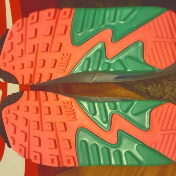 Men's NIKE AIR MAX 90 MIAMI BEACH SIZE 11.5 New - Picture 4 of 9